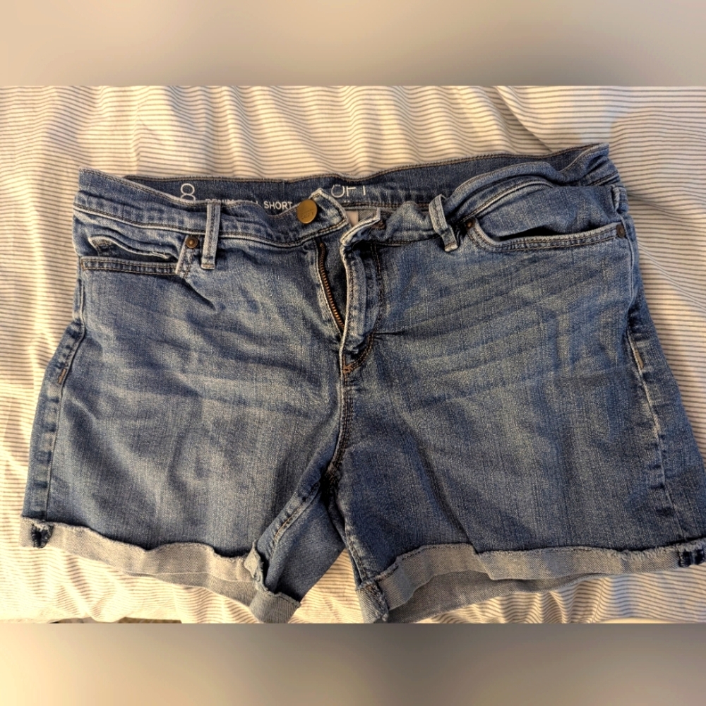 Women's Loft Shorts, Size 8